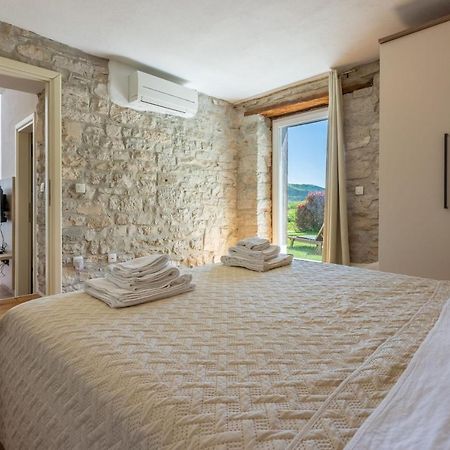 Villa Ana Motovun Exterior photo