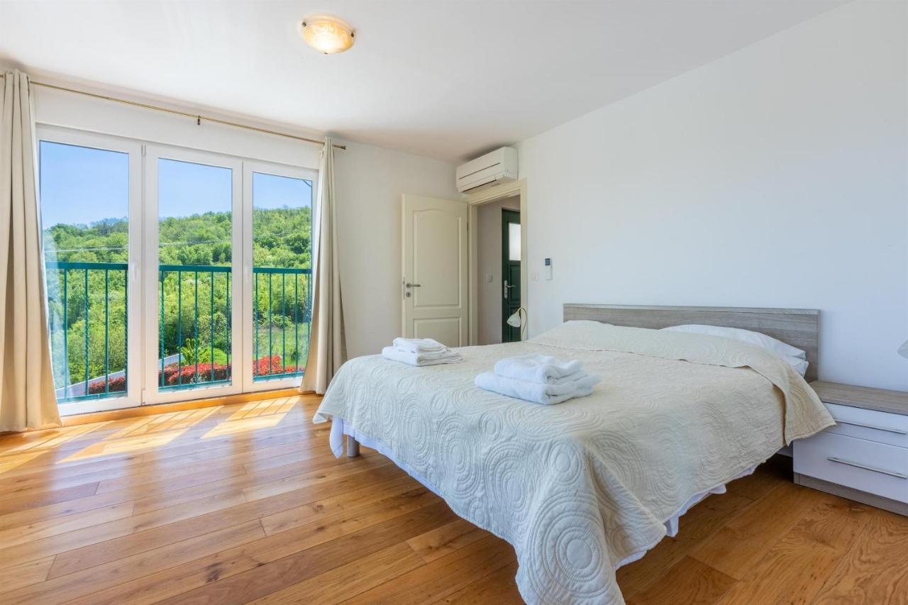 Villa Ana Motovun Exterior photo