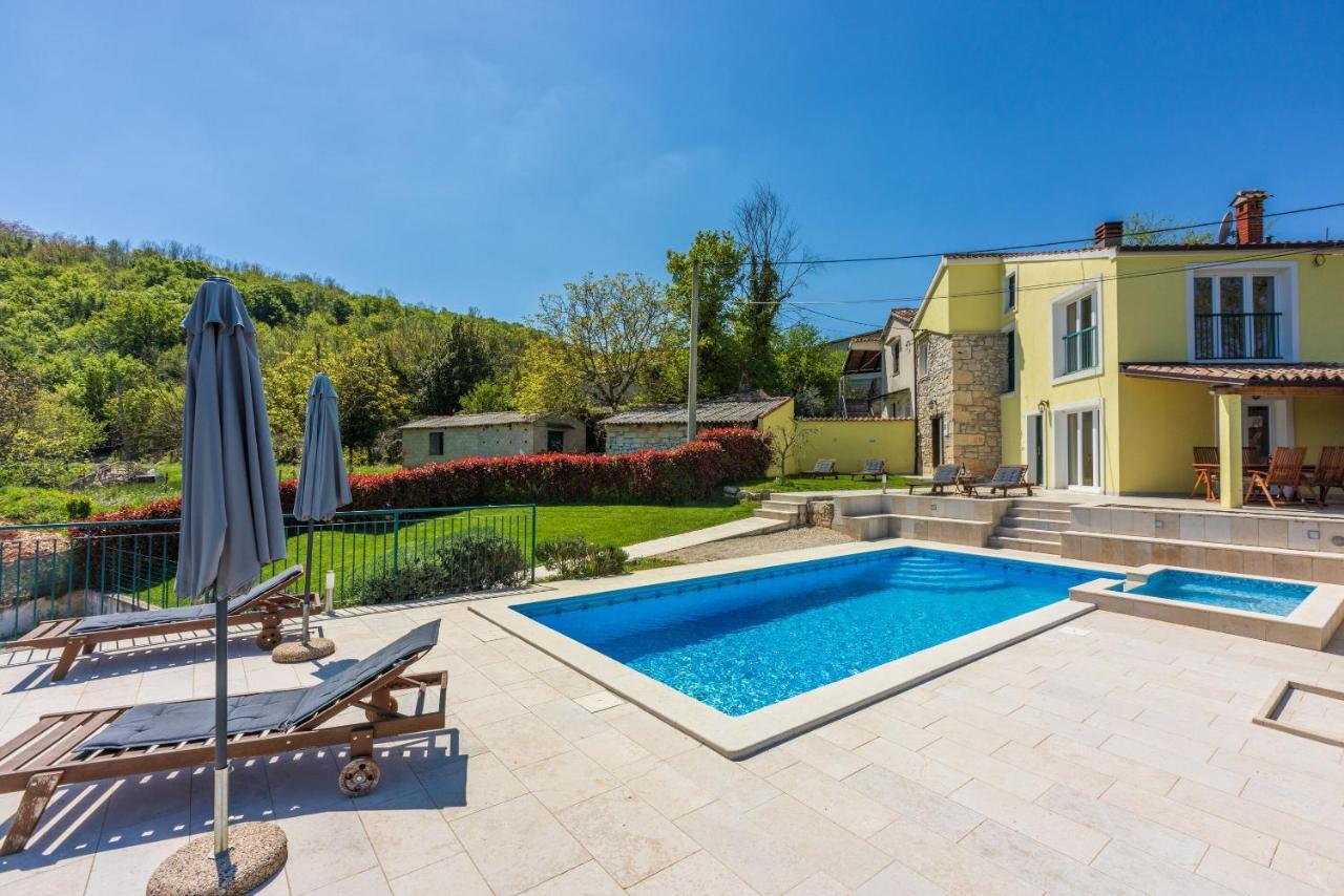 Villa Ana Motovun Exterior photo